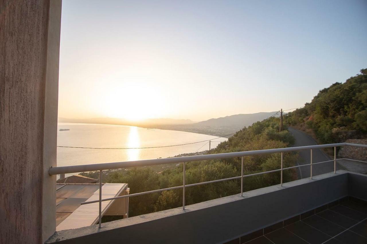 Villa Messinian Sunset Kalamata Exterior foto