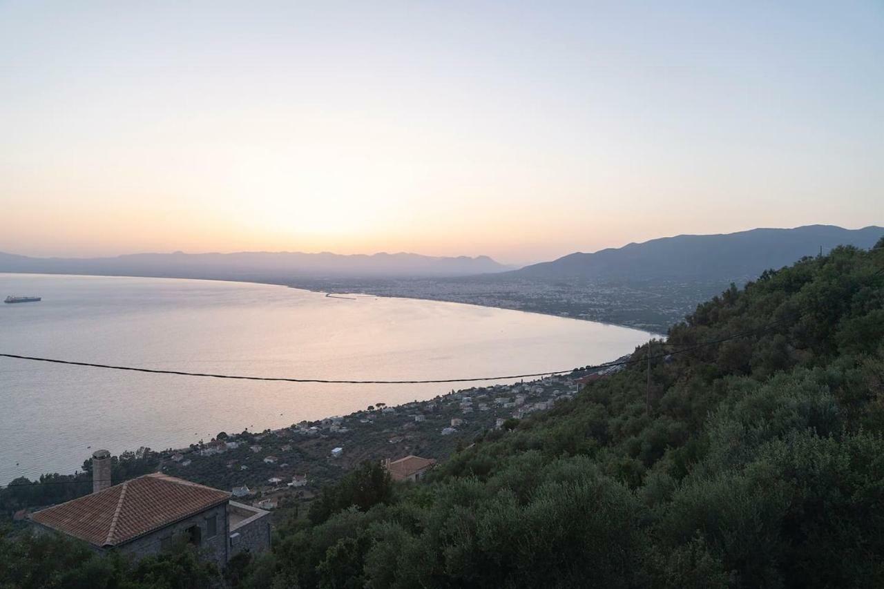 Villa Messinian Sunset Kalamata Exterior foto